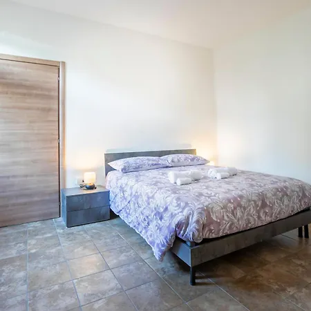Holidays In Via Bono 57 Apartment *